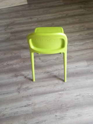 Taburete alto Ikea verde