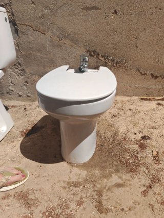 Bidé blanco cerámica