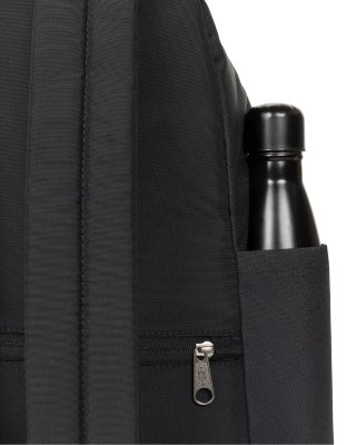 Mochila Eastpak DAY PAK'R con funda portátil