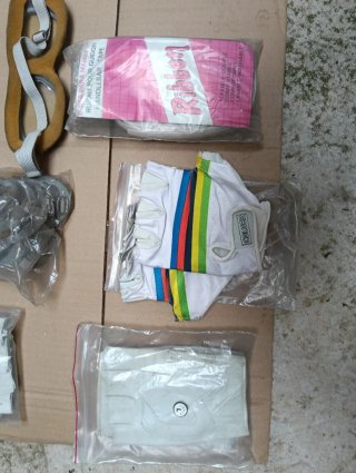 Guantes, Gafas, funda sillon, Manillar Ciclismo