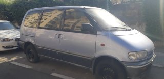 Nissan Serena 2.0 slx diésel  aire acondicionado