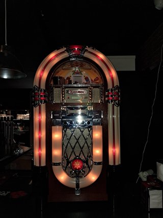 Jukebox Retro Estilo Años 70 con mando