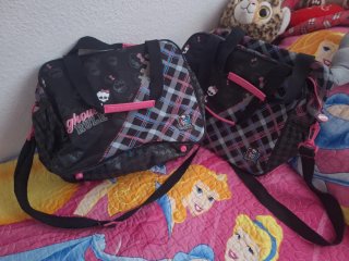 Bonitos bolsos para niña negro y rosa nuevos