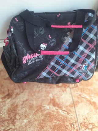 Bonitos bolsos para niña negro y rosa nuevos