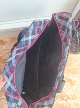 Bonitos bolsos para niña negro y rosa nuevos