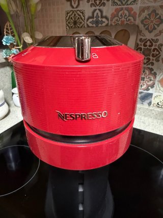 Cafetera Nespresso Vertuo Roja