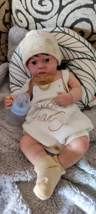 Reborn Niño silicona tipo plátino pelo injertado