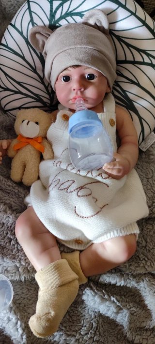 Reborn Niño silicona tipo plátino pelo injertado