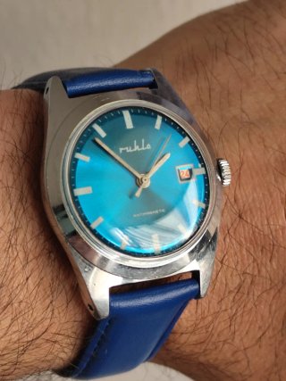Reloj Vintage Ruhla Azul Turquesa RDA mecánico