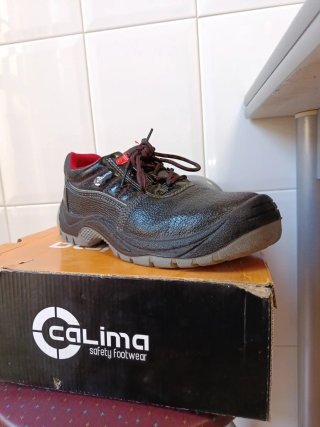 Bota de seguridad CALIMA negra y roja