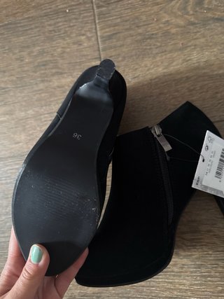 Botines negros NUEVOS tacón plataforma talla 36