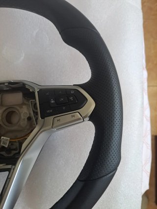 Volante Golf gti 8 con mandos