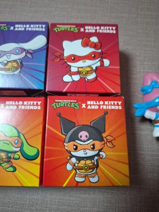 Colección Hello Kitty x Tortugas Ninja