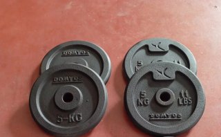 4 Discos Pesas 5 kg Domyos 28 mm