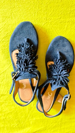 Sandalias azules talla 36