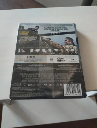 Corazones de Acero. Steelbook. 4K UHD y Blu-ray.