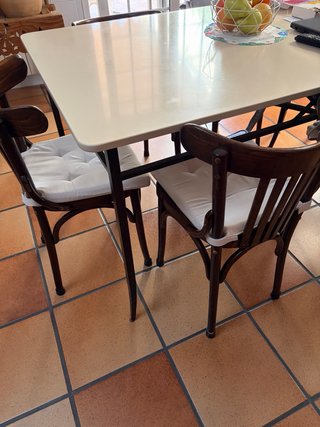 Sillas madera estilo café bar
