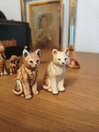 Figuras cerámica perros y gatos