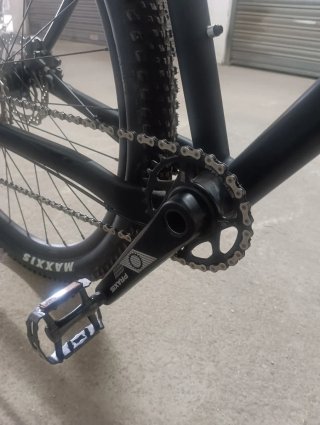 Bicicleta MTB NUEVA + Accesorios. Talla L