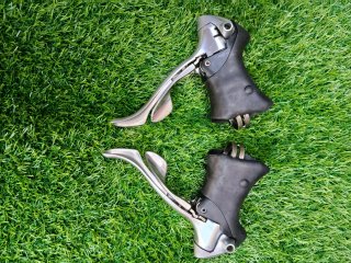 Manetas Shimano Dura-Ace 7700 9v