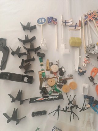 Lote piezas pequeñas Scalextric