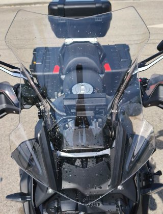 BMW R1250GS Adventure Moto Negra y Plata