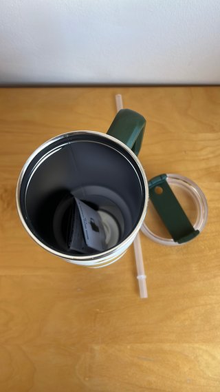 Taza termo con pajita y asa
