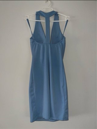 Vestido corto azul halter escote V