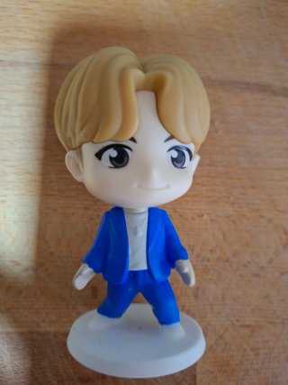Lote de figuras Kpop McDonald's