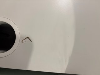 Escritorio blanco madera y metal