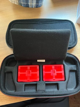 Estuche Nintendo Switch Super Mario Odyssey