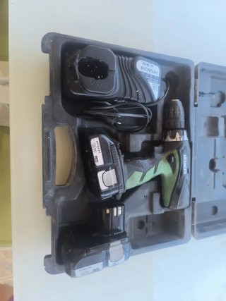 Taladro Hitachi 18V Batería