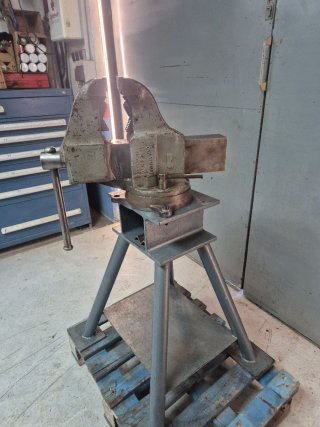 Tornillo de banco COLUMBIAN