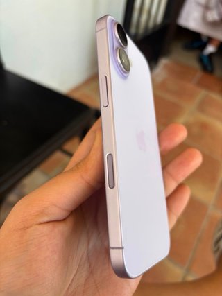 iPhone 17 Morado 256GB