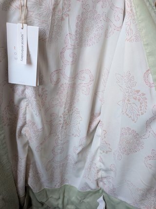 Precioso kimono bordado Zara