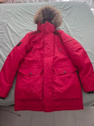 Abrigo Rojo Talla L