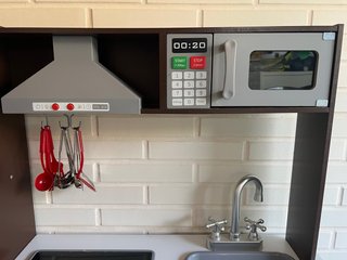 Cocina de juguete de madera