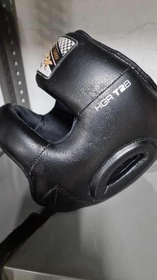 Guantes y Casco Boxeo Shark