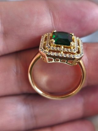 Anillo Chapado Oro 18k con Esmeralda