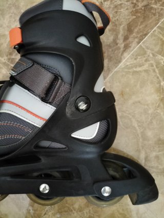 Patines de línea Decathlon. Talla 42,5