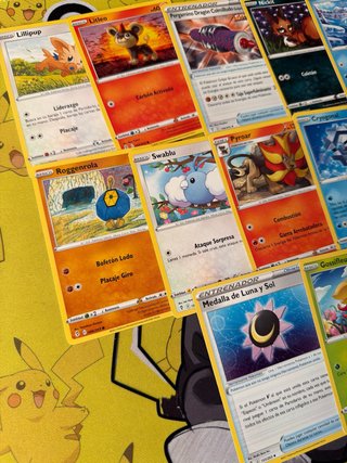 🇪🇸 Lote Cartas Pokemon Cielos Evolutivos