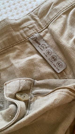 Pantalones corto Beige con Cinturón