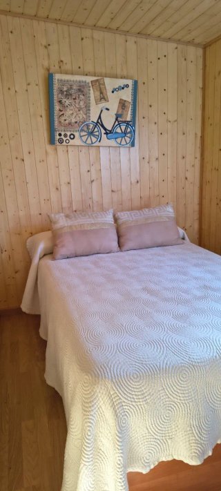SE VENDE CASA DE MADERA EN CAMPING DE DAGANZO.