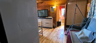 SE VENDE CASA DE MADERA EN CAMPING DE DAGANZO.