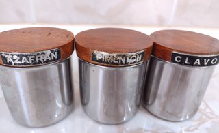ESPECIERO colgante estante madera 25x23 cm. Inox