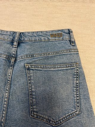 Pantalón corto vaquero Mango