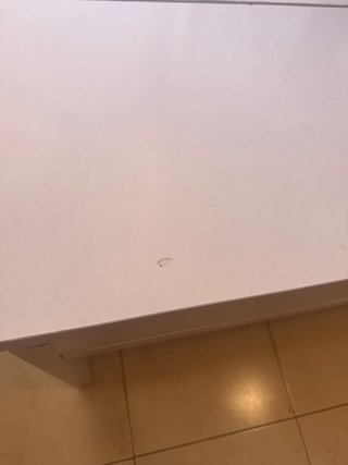 Mesa de centro blanca de madera
