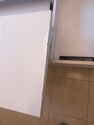 Mesa de centro blanca de madera