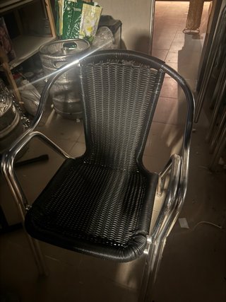 20 Sillas Metálicas Mimbre Negro