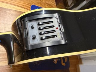 Guitarra Electroacústica Negra